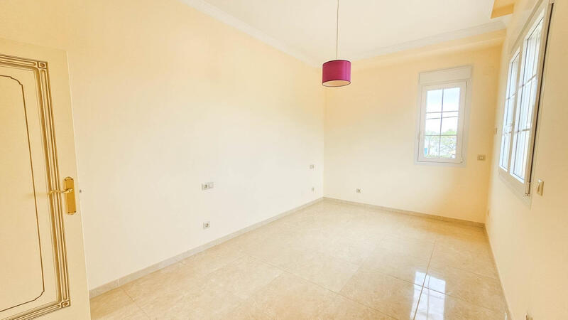 7 soverom Villa til salgs