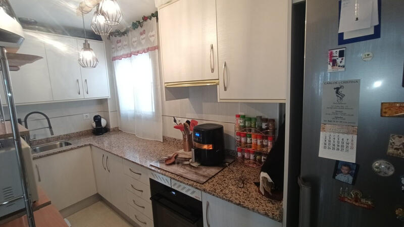 2 slaapkamer Appartement Te koop