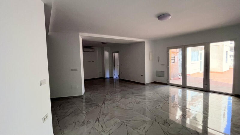 2 soverom Villa til salgs 2 soverom Villa til salgs