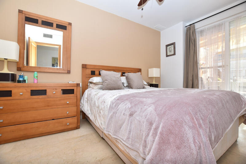 2 спальная комната квартира продается