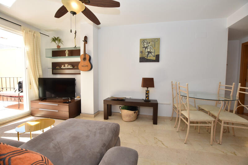 2 спальная комната квартира продается