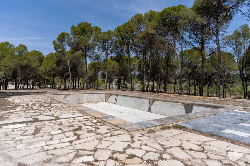 12 sovrum Övrig till salu