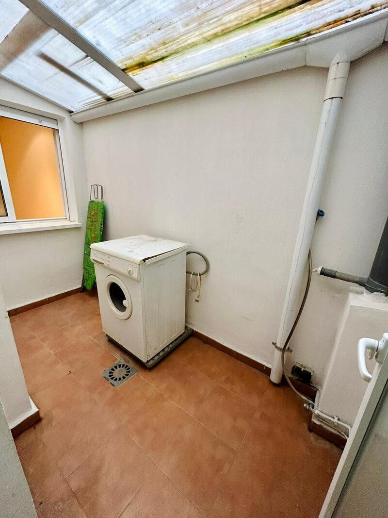 2 slaapkamer Appartement Te koop 2 slaapkamer Appartement Te koop