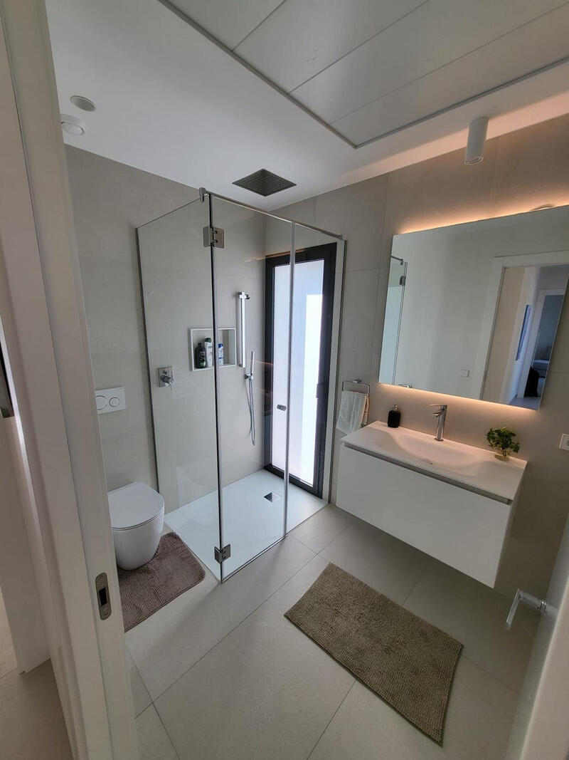 5 bedroom Villa for sale