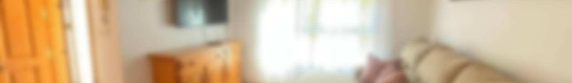 5 bedroom Townhouse for sale