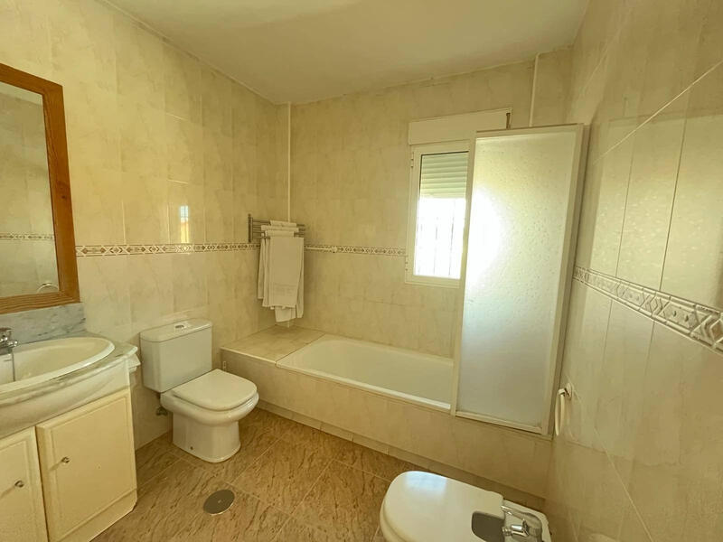 5 bedroom Townhouse for sale 5 bedroom Townhouse for sale