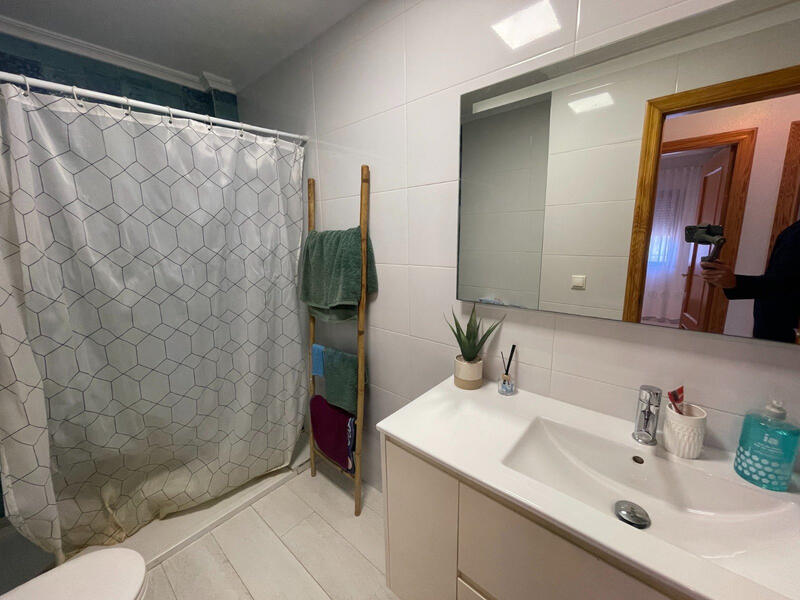 2 soveværelse Byhus til salg