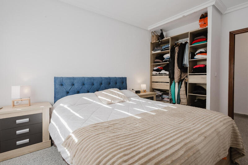 4 Schlafzimmer Appartement zu verkaufen