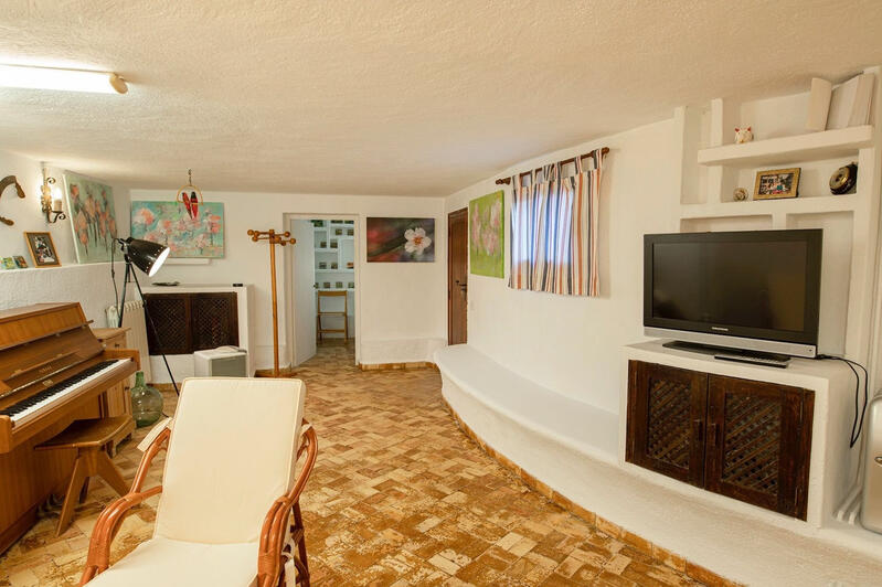 6 bedroom Villa for sale 6 bedroom Villa for sale