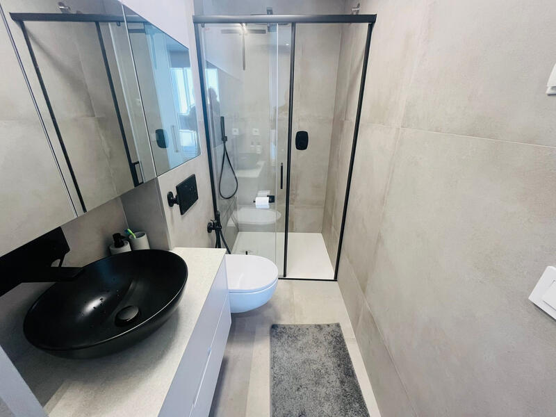 3 bedroom Apartment for sale