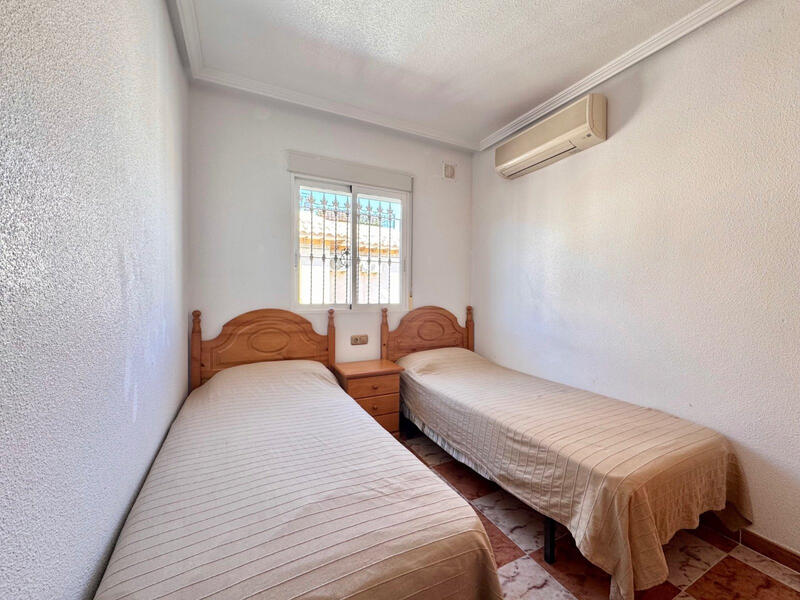 2 bedroom Townhouse for sale 2 bedroom Townhouse for sale