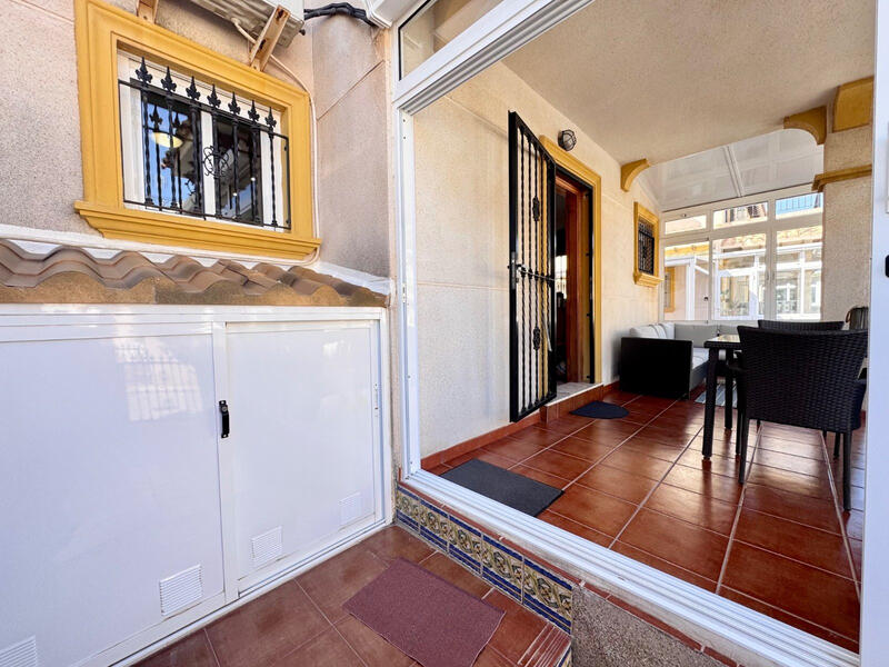 2 bedroom Townhouse for sale 2 bedroom Townhouse for sale