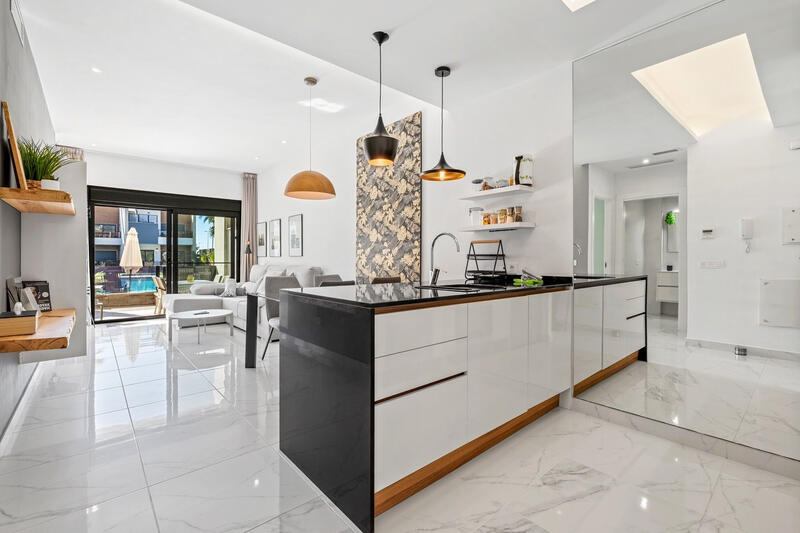 2 bedroom Apartment for sale