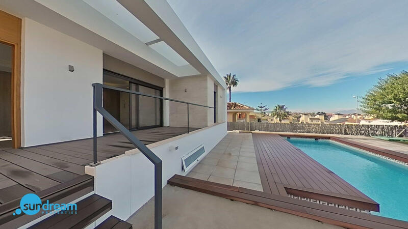 3 slaapkamer Villa Te koop 3 slaapkamer Villa Te koop