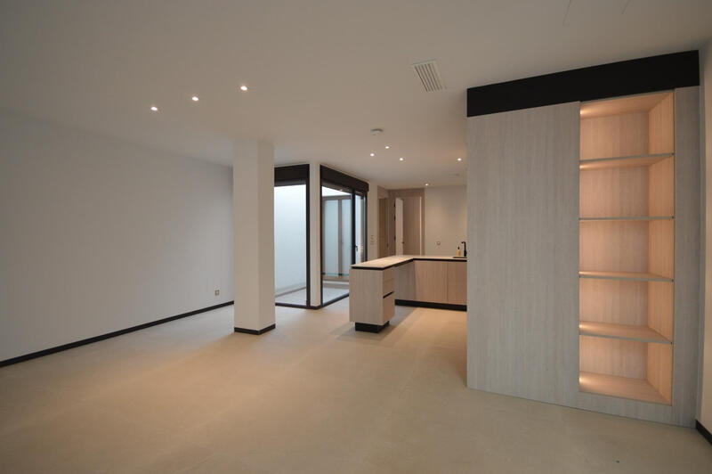 5 bedroom Villa for sale