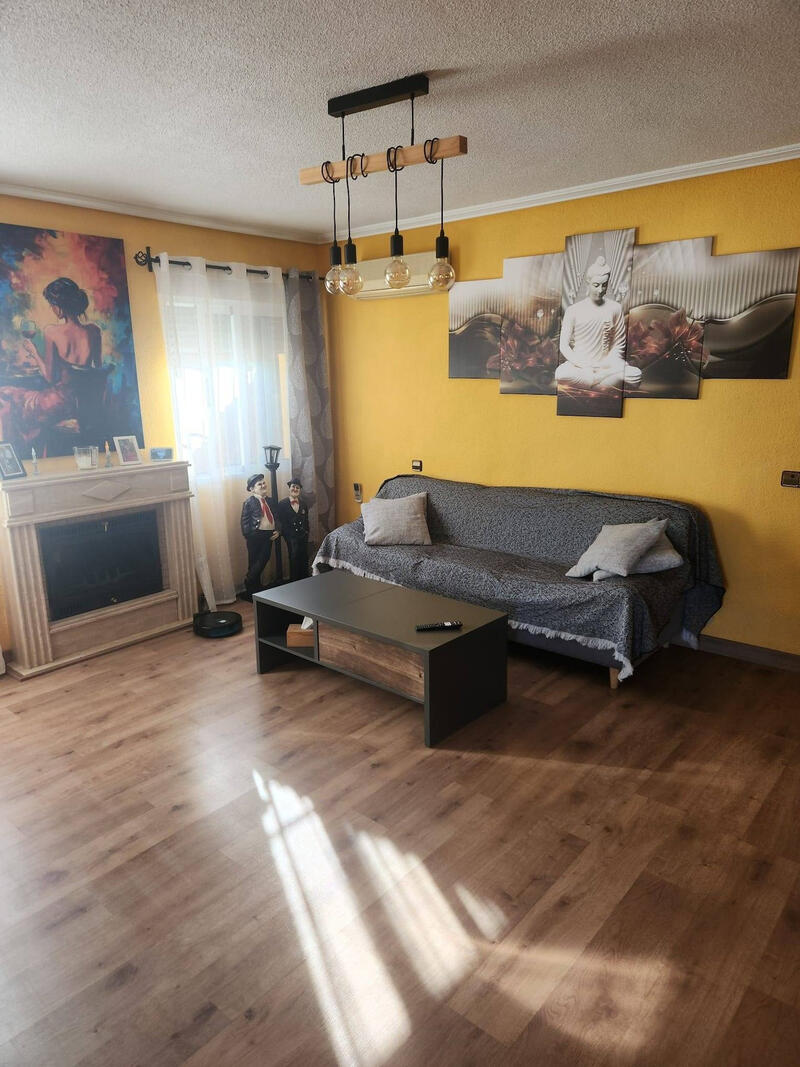 2 Cuarto Villa en venta 2 Cuarto Villa en venta