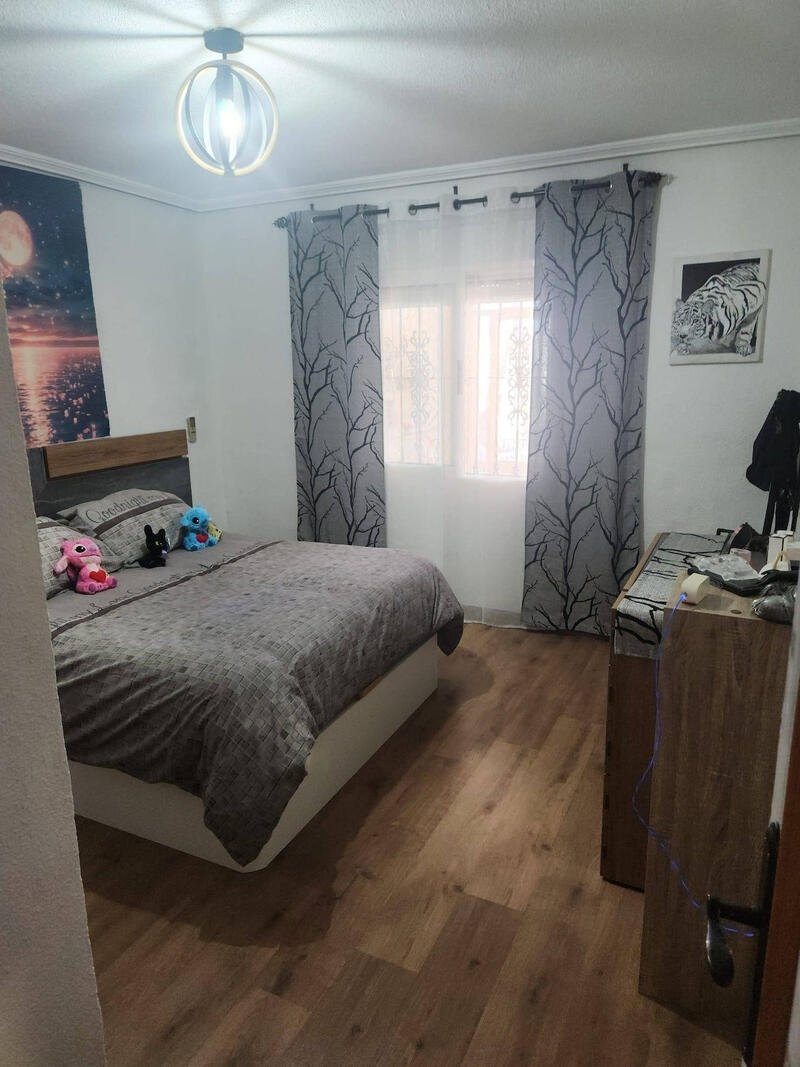 2 Cuarto Villa en venta 2 Cuarto Villa en venta