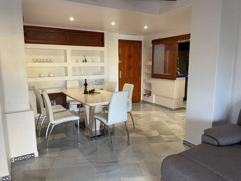 3 спальная комната квартира продается