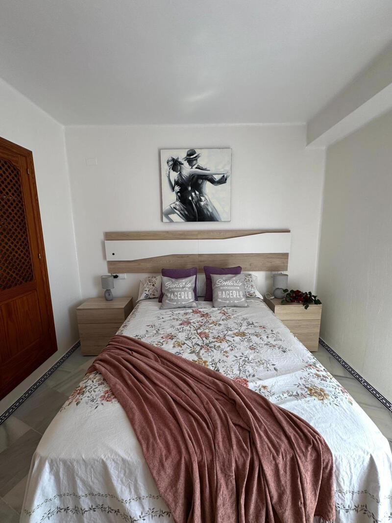 3 спальная комната квартира продается