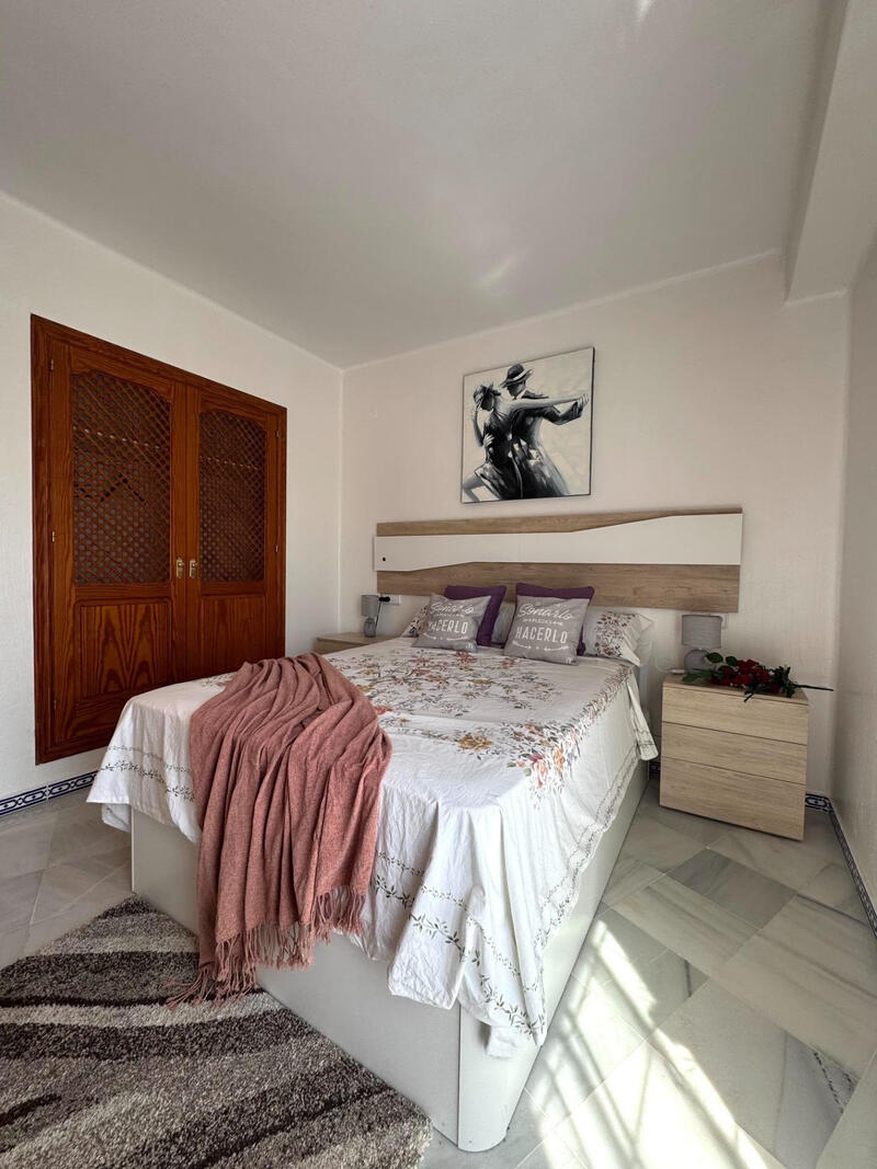 3 спальная комната квартира продается