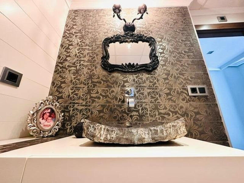 3 bedroom Apartment for sale 3 bedroom Apartment for sale