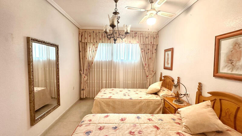 1 slaapkamer Appartement Te koop