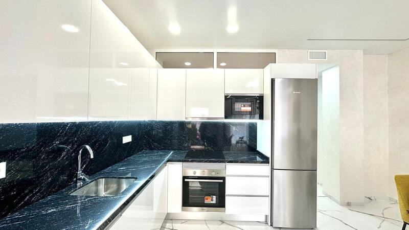 2 slaapkamer Appartement Te koop