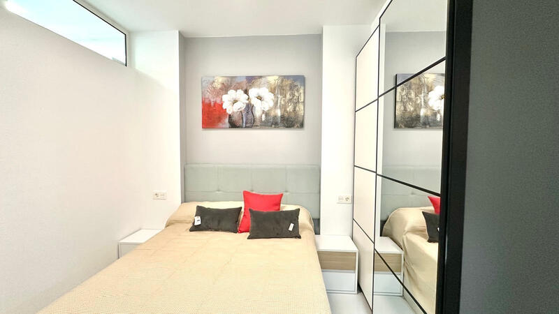 2 slaapkamer Appartement Te koop