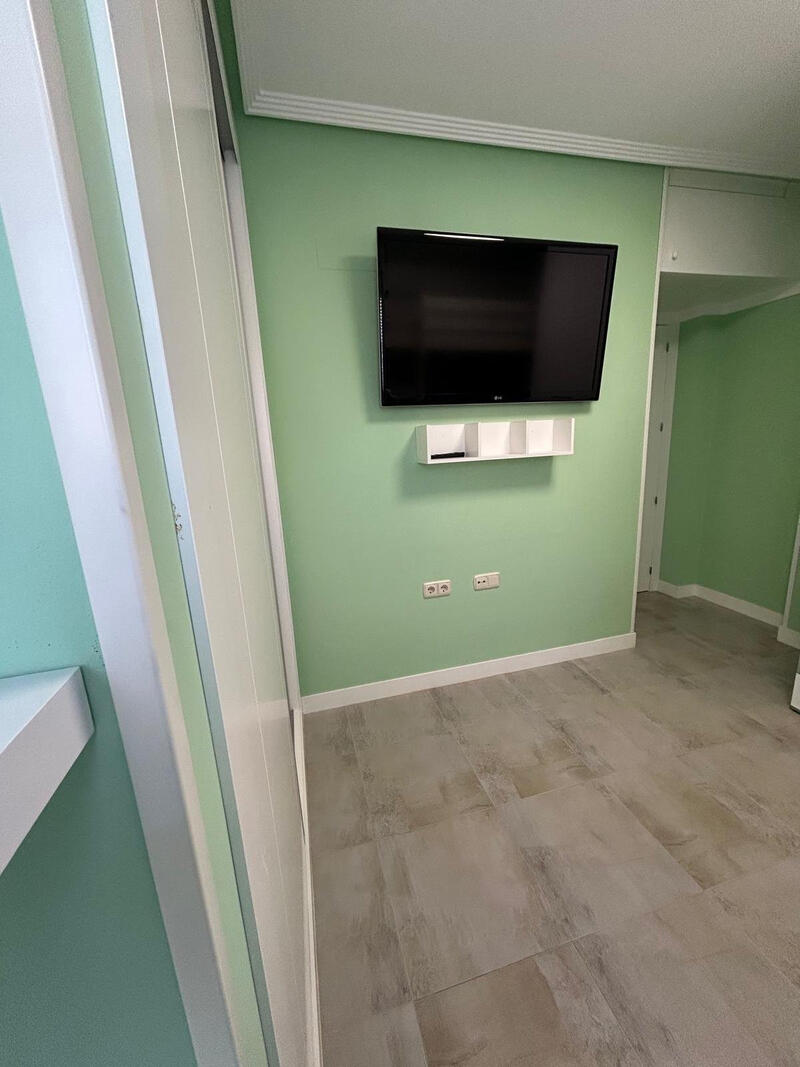 1 slaapkamer Appartement Te koop
