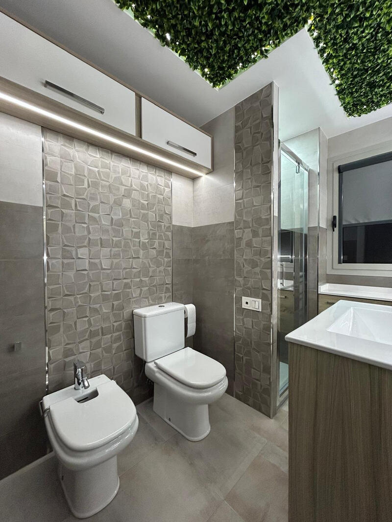 1 slaapkamer Appartement Te koop