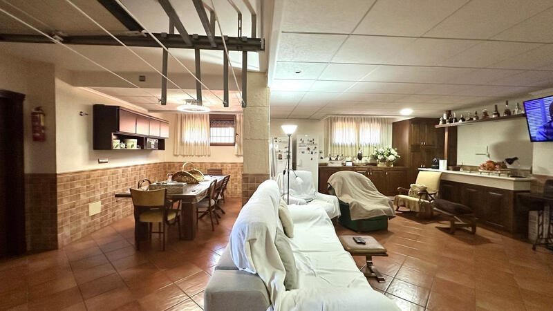 4 sovrum Radhus till salu