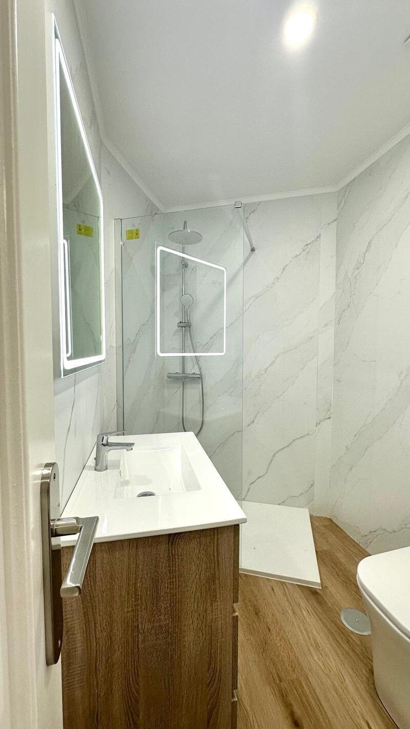 2 bedroom Apartment for sale 2 bedroom Apartment for sale