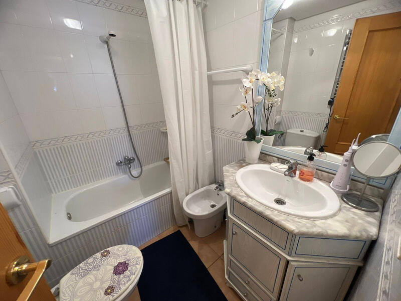 2 Schlafzimmer Appartement zu verkaufen