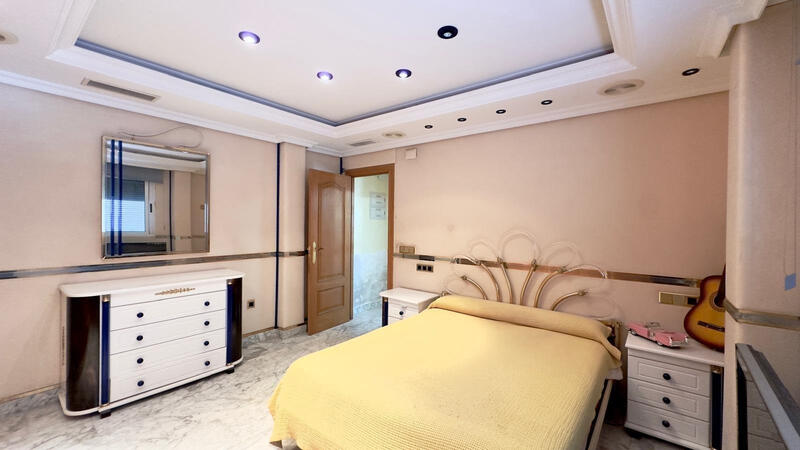 2 Schlafzimmer Appartement zu verkaufen