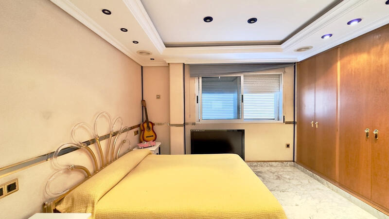 2 Schlafzimmer Appartement zu verkaufen