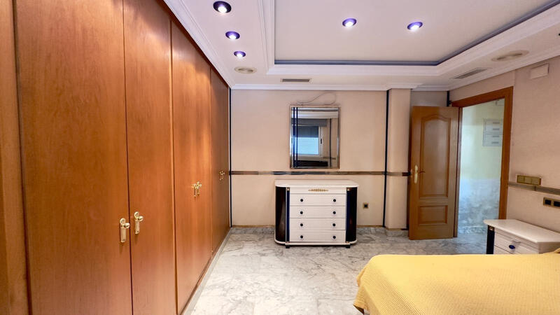 2 Schlafzimmer Appartement zu verkaufen