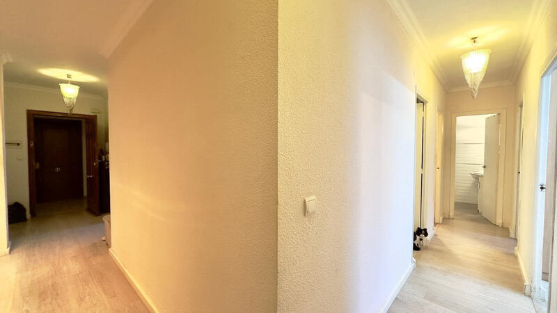 4 chambre Appartement à vendre