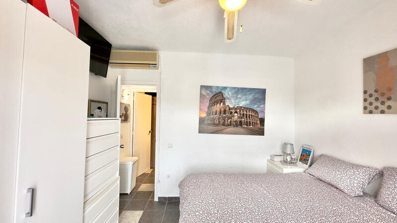 2 Schlafzimmer Stadthaus zu verkaufen