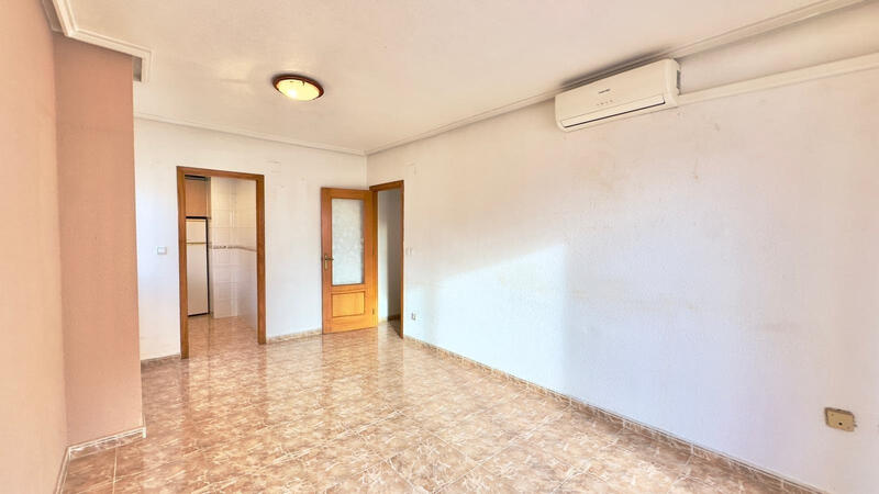 2 slaapkamer Appartement Te koop