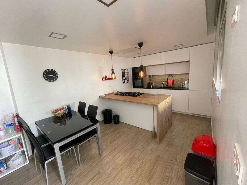 3 Cuarto Adosado en venta