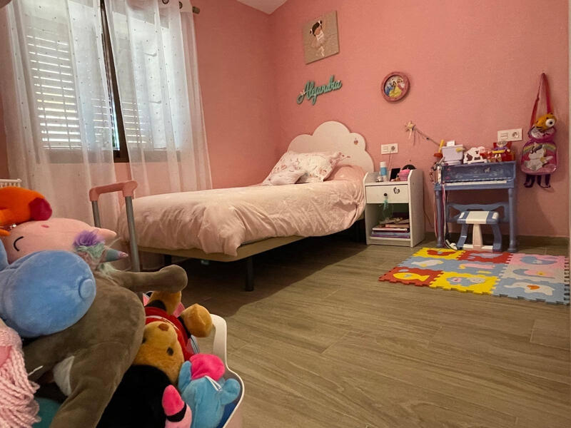 3 Cuarto Adosado en venta