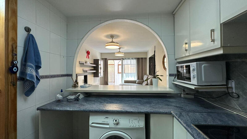 3 спальная комната квартира продается