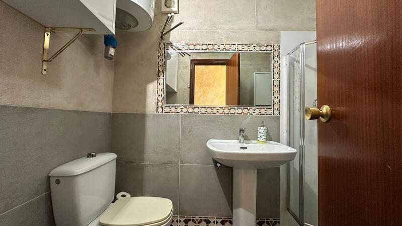 1 slaapkamer Appartement Te koop