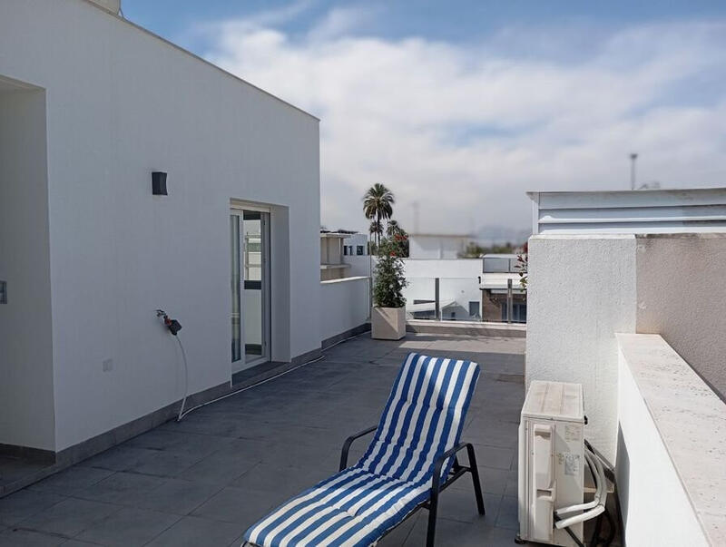 3 slaapkamer Villa Te koop