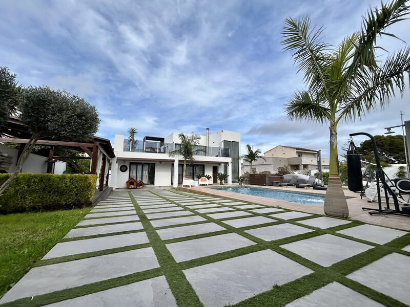 3 bedroom Villa for sale 3 bedroom Villa for sale