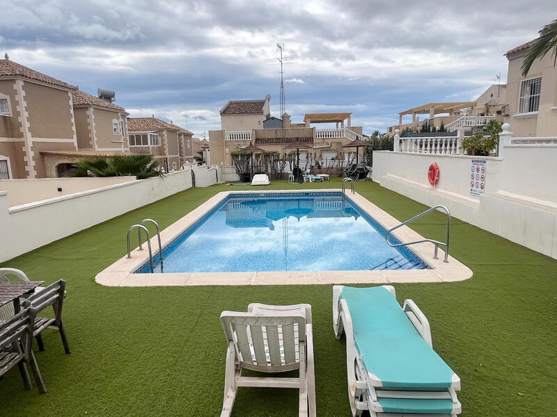 Duplex à vendre dans San Miguel de Salinas, Alicante