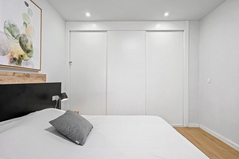 2 спальная комната квартира продается