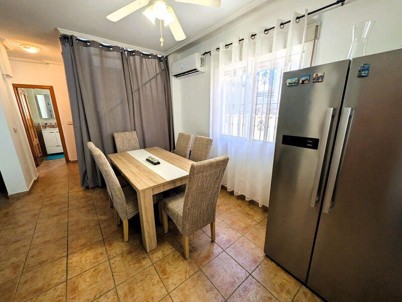 3 спальная комната вилла продается 3 спальная комната вилла продается