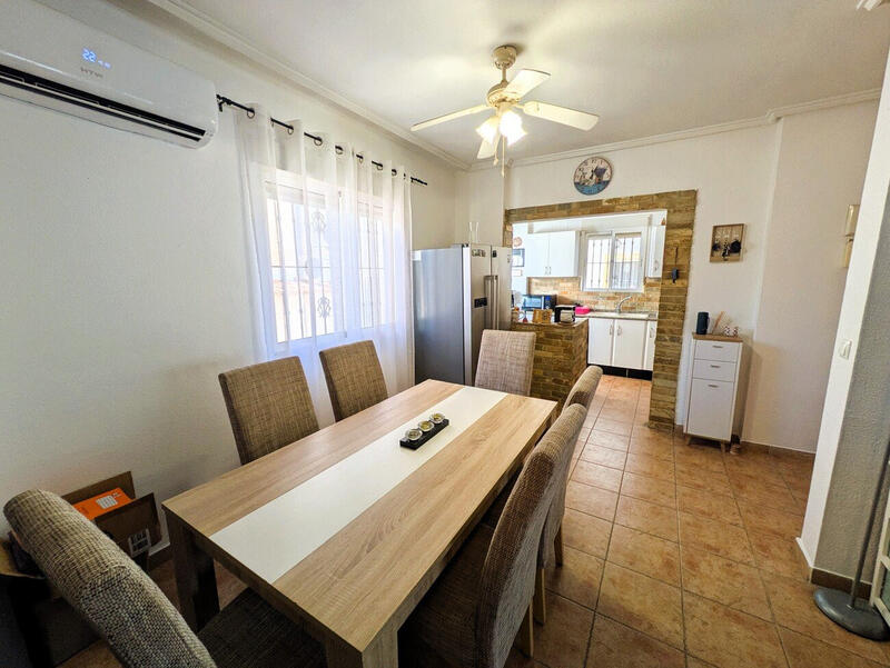 3 спальная комната вилла продается 3 спальная комната вилла продается