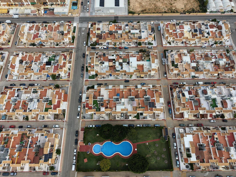 2 спальная комната вилла продается